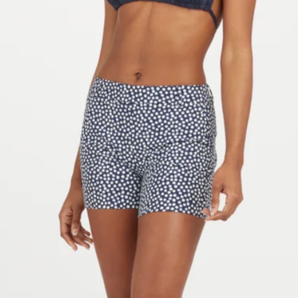 NWT Sunshine Shorts, 6" in Navy Painted Dot